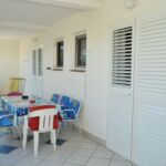 Apartman pro 6 os. se 3 ložnicemi s výhledem do zahrady na přízemí