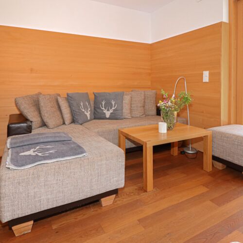 Apartament pentru 4 pers. (se inchirieaza doar integral)