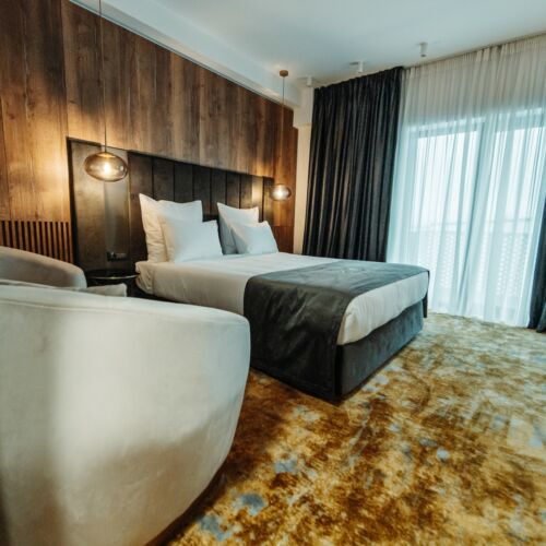 Camera dubla exclusive cu balcon