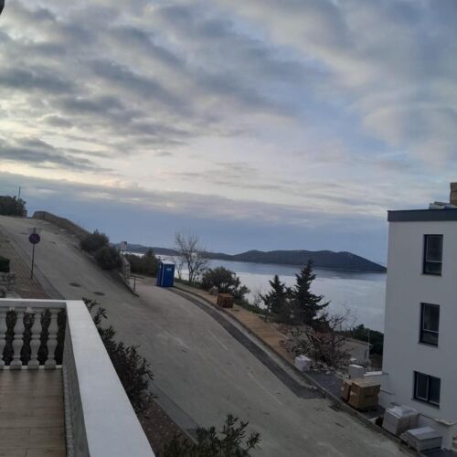 Apartament 4-osobowy z klimatyzacją na piętrze z 2 pomieszczeniami sypialnianymi