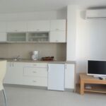 Apartman s klimatizací pro 5 os. se 2 ložnicemi s výhledem na moře