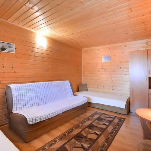 Chalet for 4 Persons (extra bed available)