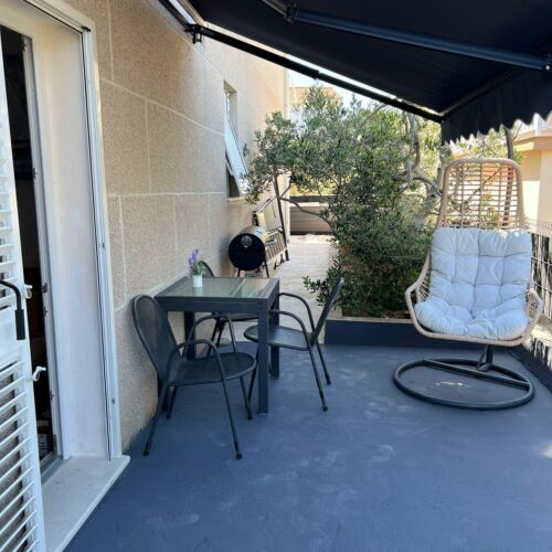 Ground Floor 1-Room Air Conditioned Apartment for 2 Persons