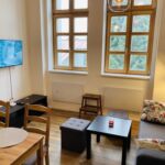 Apartman se sprchou s privátní koupelnou mimo apartmán pro 4 os.