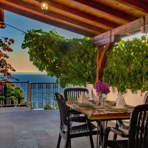 Apartament 4-osobowy z klimatyzacją z widokiem na morze z 2 pomieszczeniami sypialnianymi