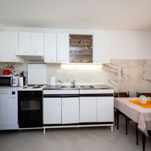 Domek całoroczny 8-osobowy z klimatyzacją z widokiem na morze