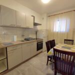 Apartament 5-osobowy z klimatyzacją z widokiem na morze z 3 pomieszczeniami sypialnianymi