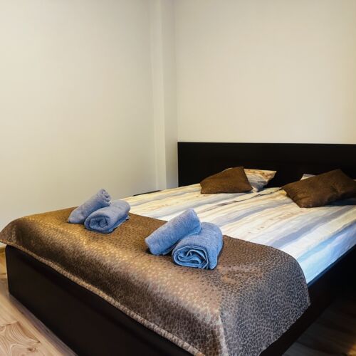 Pokój 6-osobowy na piętrze z łazienką