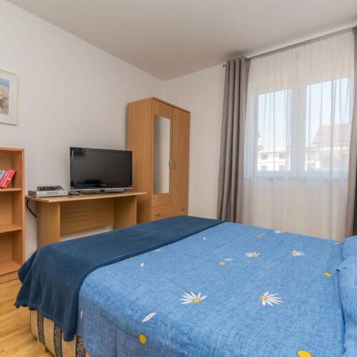 Apartament 4-osobowy z klimatyzacją na piętrze z 2 pomieszczeniami sypialnianymi