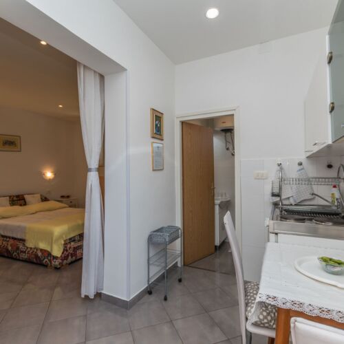 Apartament 3-osobowy z klimatyzacją na parterze z 1 pomieszczeniem sypialnianym