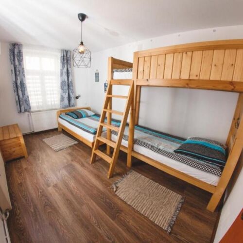Apartament 6-osobowy z 2 pomieszczeniami sypialnianymi