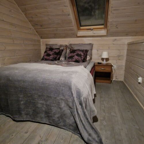 Mansarde Studio 2-Zimmer-Apartment für 4 Personen