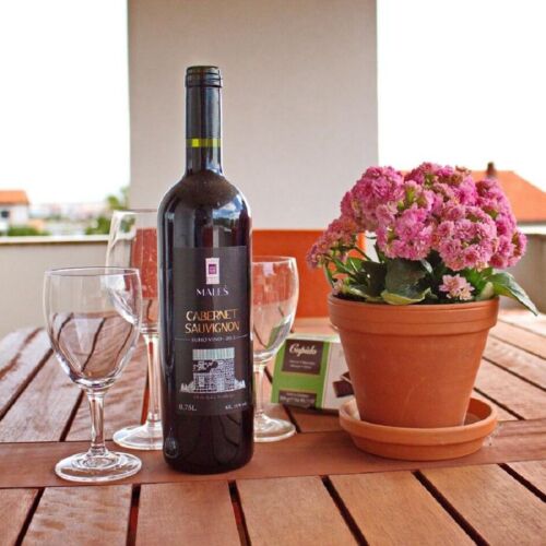 Apartament 4-osobowy z klimatyzacją na piętrze z 2 pomieszczeniami sypialnianymi