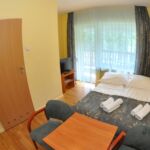 Camera dubla la etaj cu balcon