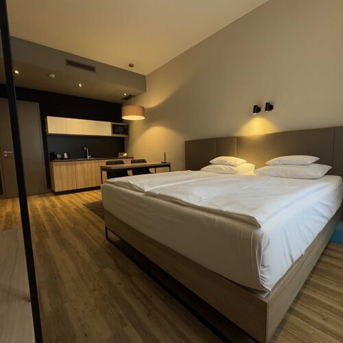 Standard Pokoj s vlastní malou kuchyňkou s manželskou postelí