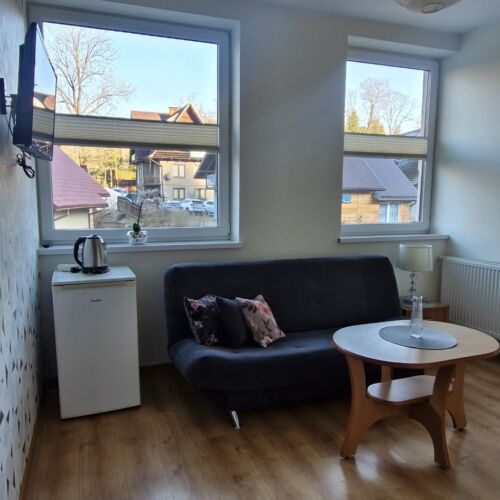 5 Person Room ensuite with Gallery (extra bed available)
