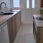 Fürdőszobás saját konyhával 3 fős apartman 1 hálótérrel