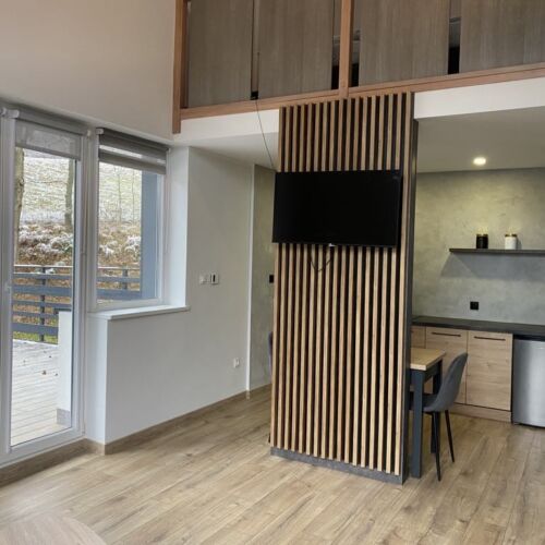 Apartament 5-osobowy na piętrze z widokiem na góry