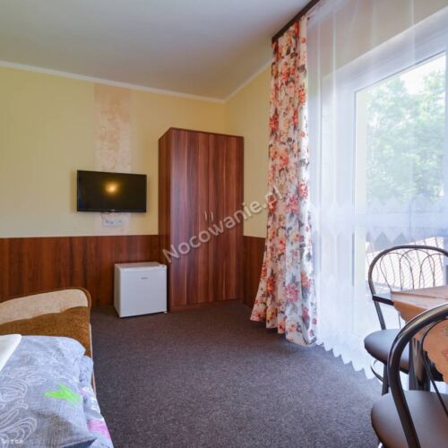 Pokój 4-osobowy z balkonem z łazienką