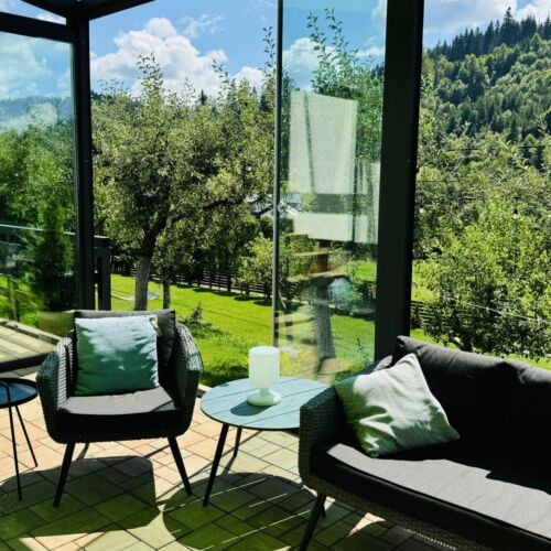 Întreaga unitate executive pentru 12 pers. (se inchirieaza doar integral)