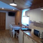 Apartament 5-osobowy na piętrze z widokiem na góry z 2 pomieszczeniami sypialnianymi