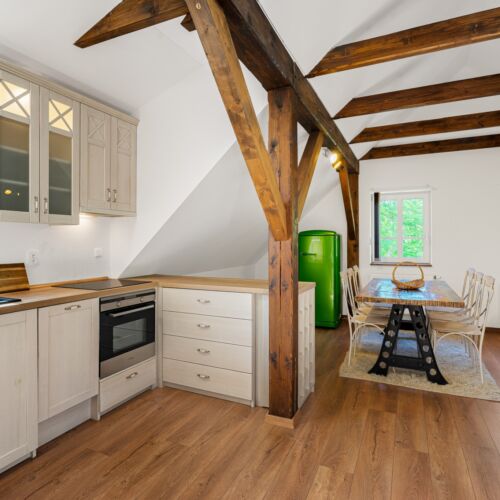 Apartman pro 4 os. se 2 ložnicemi na přízemí přízemní