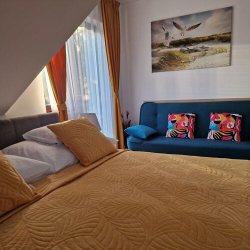 Apartament 6-osobowy Premium z balkonem z 2 pomieszczeniami sypialnianymi