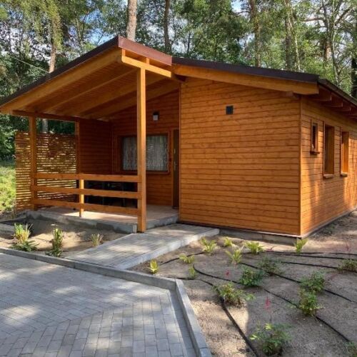 Domek drewniany 4-osobowy parterowy z tarasem