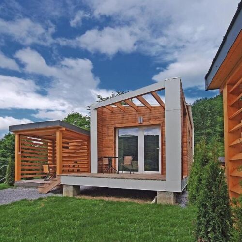 Bungalow (jako celek) s manželskou postelí