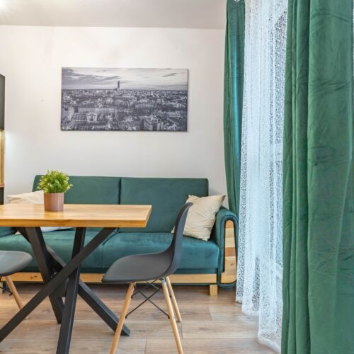 Apartament 4-osobowy 