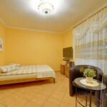 Apartament 4-osobowy z 2 pomieszczeniami sypialnianymi