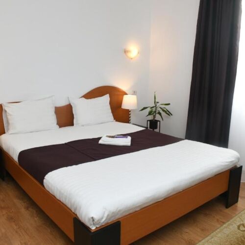 Standard Garden View Double Room (extra bed available)