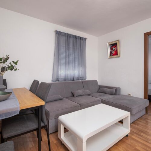 Summer House for 4 Persons