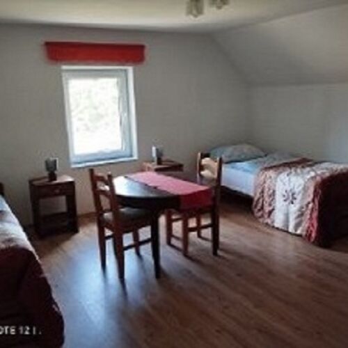 Domek letniskowy 10-osobowy cały dom Tourist (możliwa dostawka)