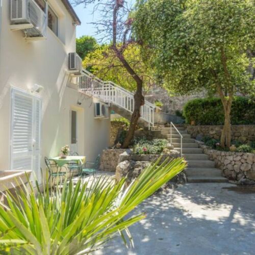 Apartament 4-osobowy z klimatyzacją z tarasem z 2 pomieszczeniami sypialnianymi A-4732-c