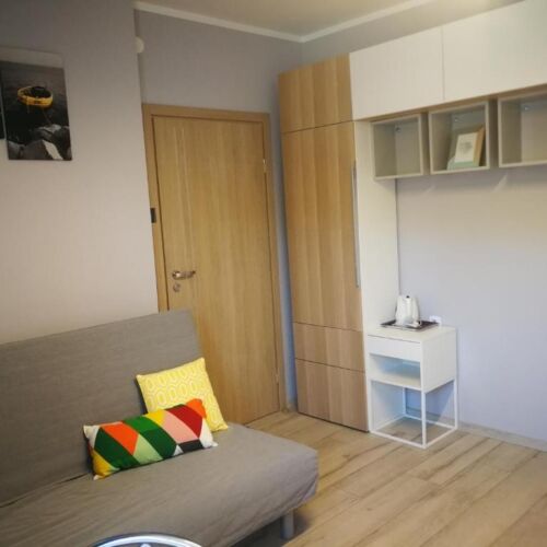 Pokój 3-osobowy z balkonem ze wspólnym aneksem kuchennym