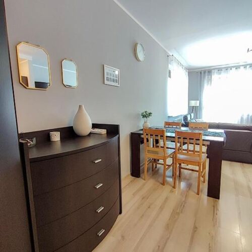 Apartament 4-osobowy z 2 pomieszczeniami sypialnianymi