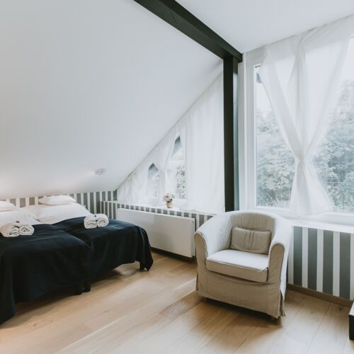 Emeleti légkondicionált franciaágyas szoba