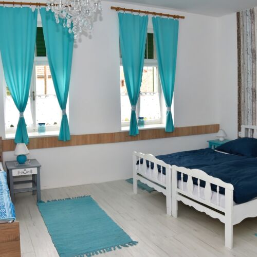 Pokoj pro 5 os. celý Dům  (s možností přistýlky)