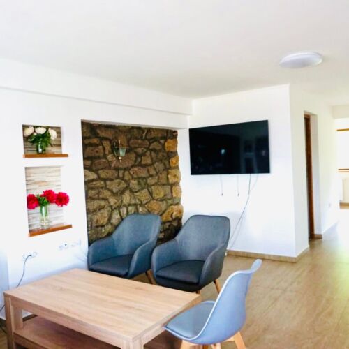 Întreaga unitate pentru 16 pers. (se inchirieaza doar integral)