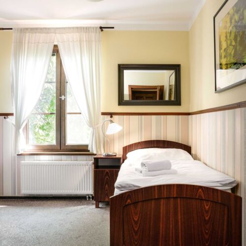 Pokoj s klimatizací se sprchou pro 2 os.