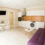 Földszintes fürdőszobás 2 fős apartman 1 hálótérrel (pótágyazható)