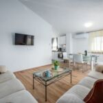 Apartament 4-osobowy na piętrze Classic z 2 pomieszczeniami sypialnianymi (możliwa dostawka)
