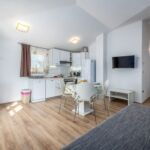 Apartament 2-osobowy na piętrze Standard z 1 pomieszczeniem sypialnianym (możliwa dostawka)
