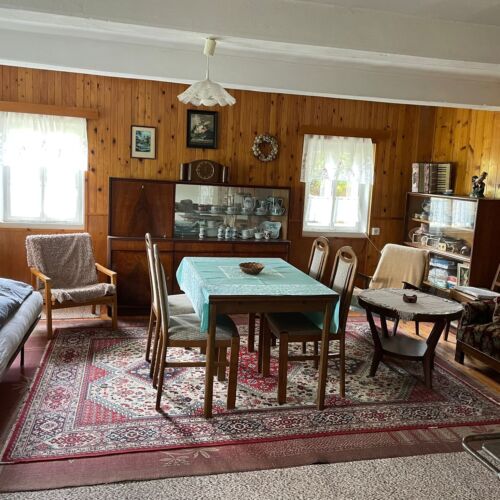 Domek drewniany 9-osobowy z widokiem na ogród z panoramą (możliwa dostawka)