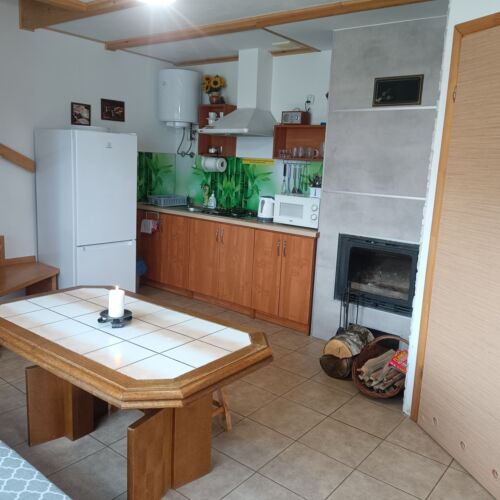 Domek całoroczny 4-osobowy cały dom częściowo z widokiem na jezioro