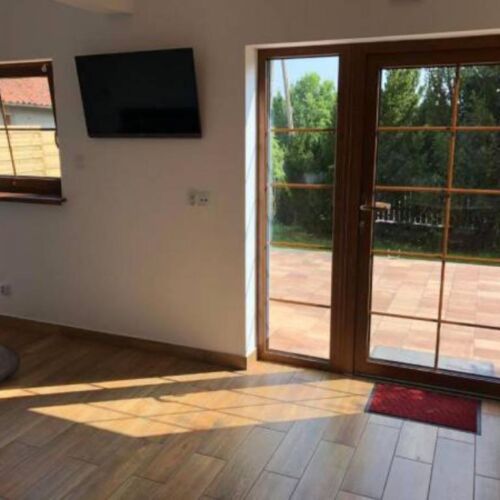 Întreaga unitate pentru 4 pers. (se inchirieaza doar integral)