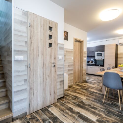 Executive 4-Room Apartment for 10 Persons