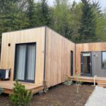 Apartament tiny Forest Suite - Corp Separat cu 2 camere pentru 4 pers.