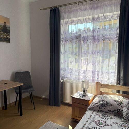 Pokój 2-osobowy Standard z łazienką